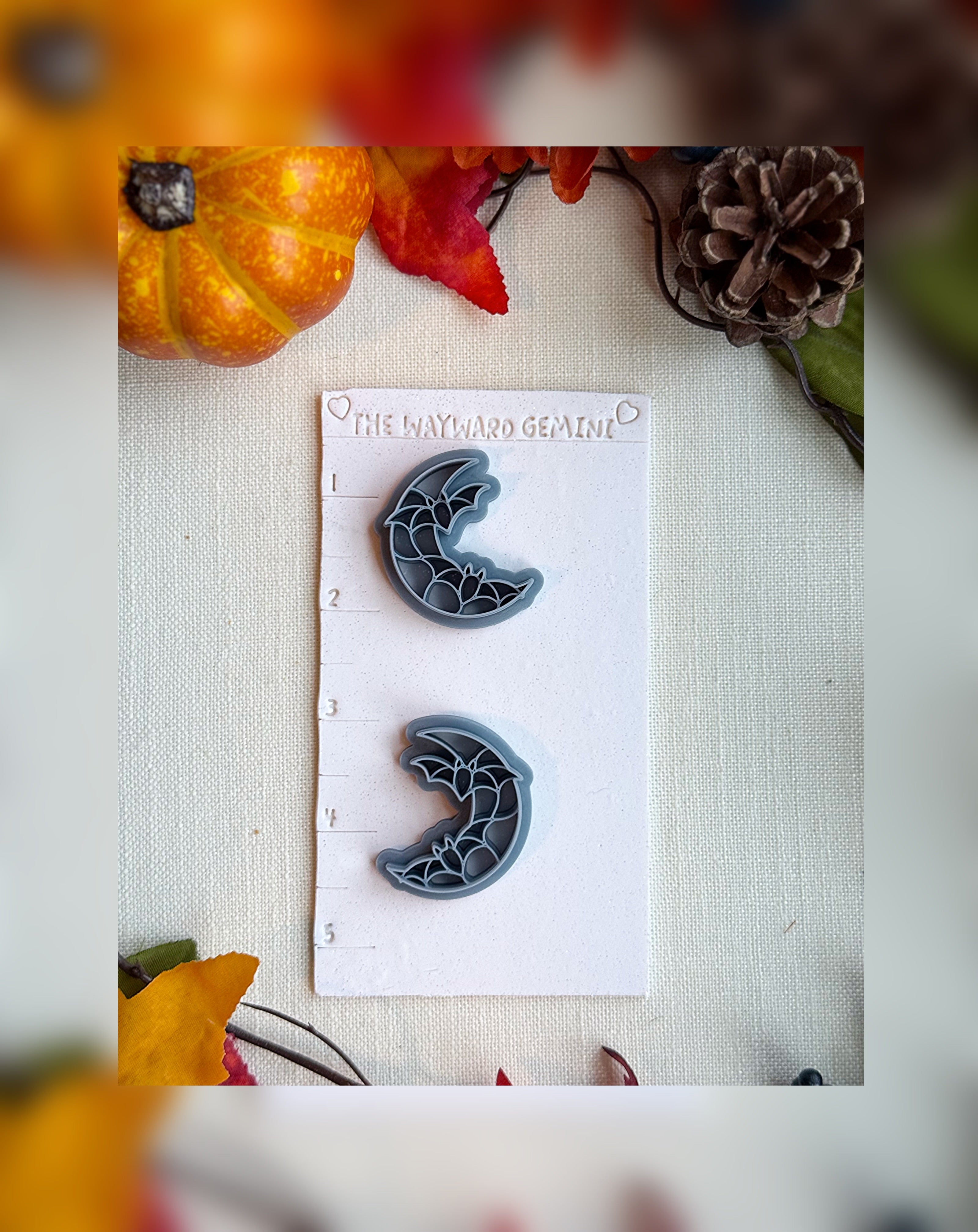 🌙 Moonlit Wings Clay Cutter – Polymer Clay Tool for Halloween