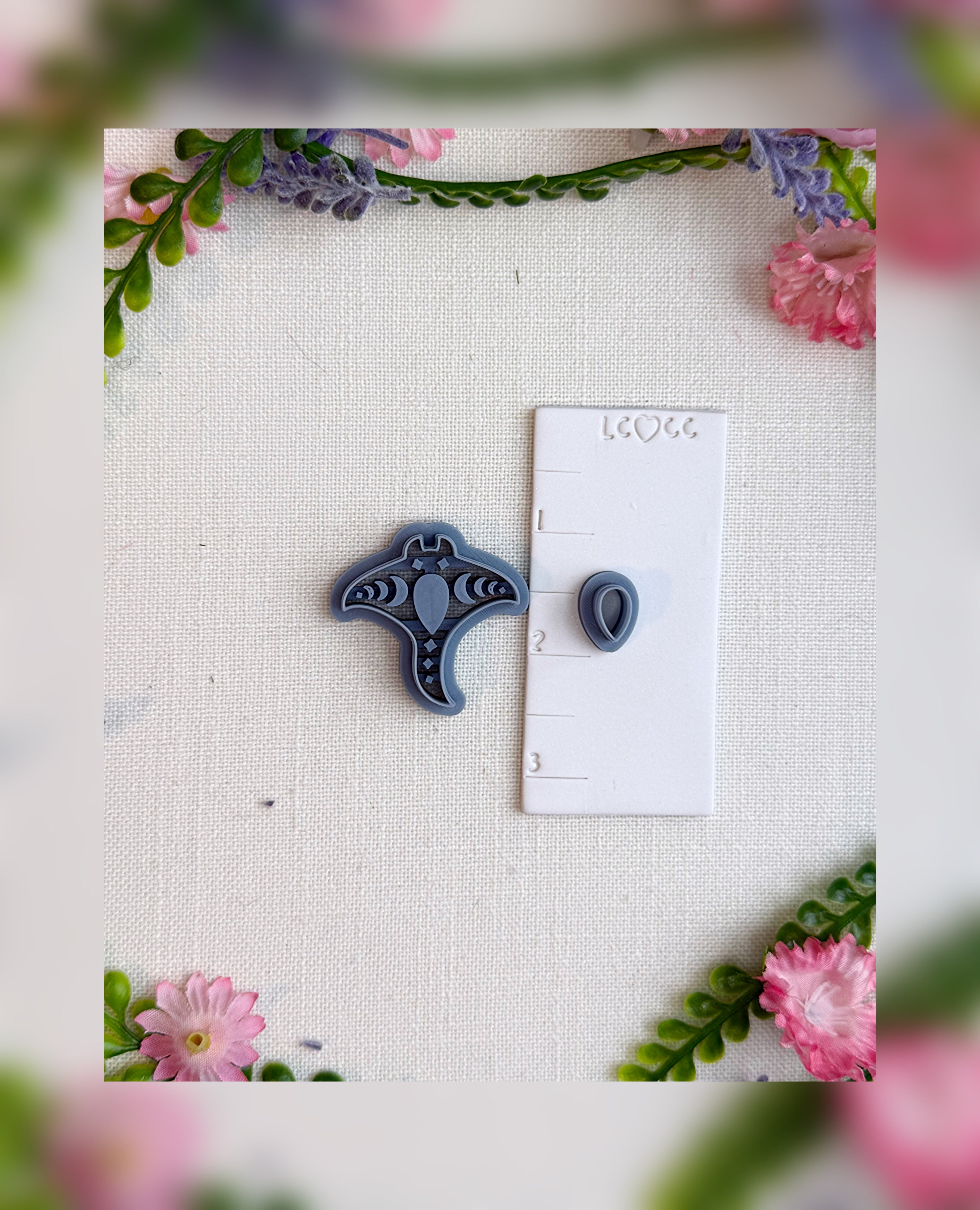 Celestial Tide Manta Ray Clay Cutter – Polymer Clay Tool