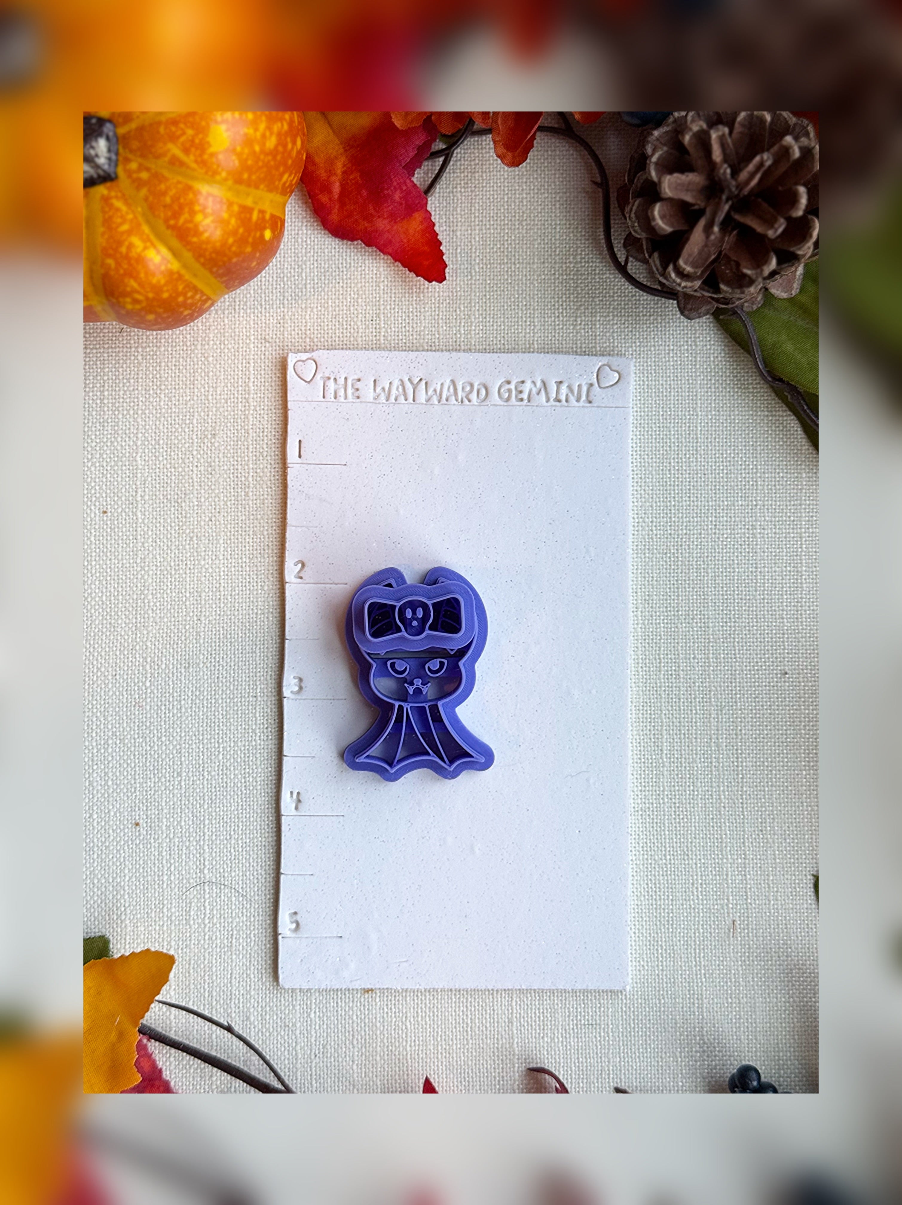 🦇 Bitty Batty Clay Cutter Set – Polymer Clay Tool for Halloween