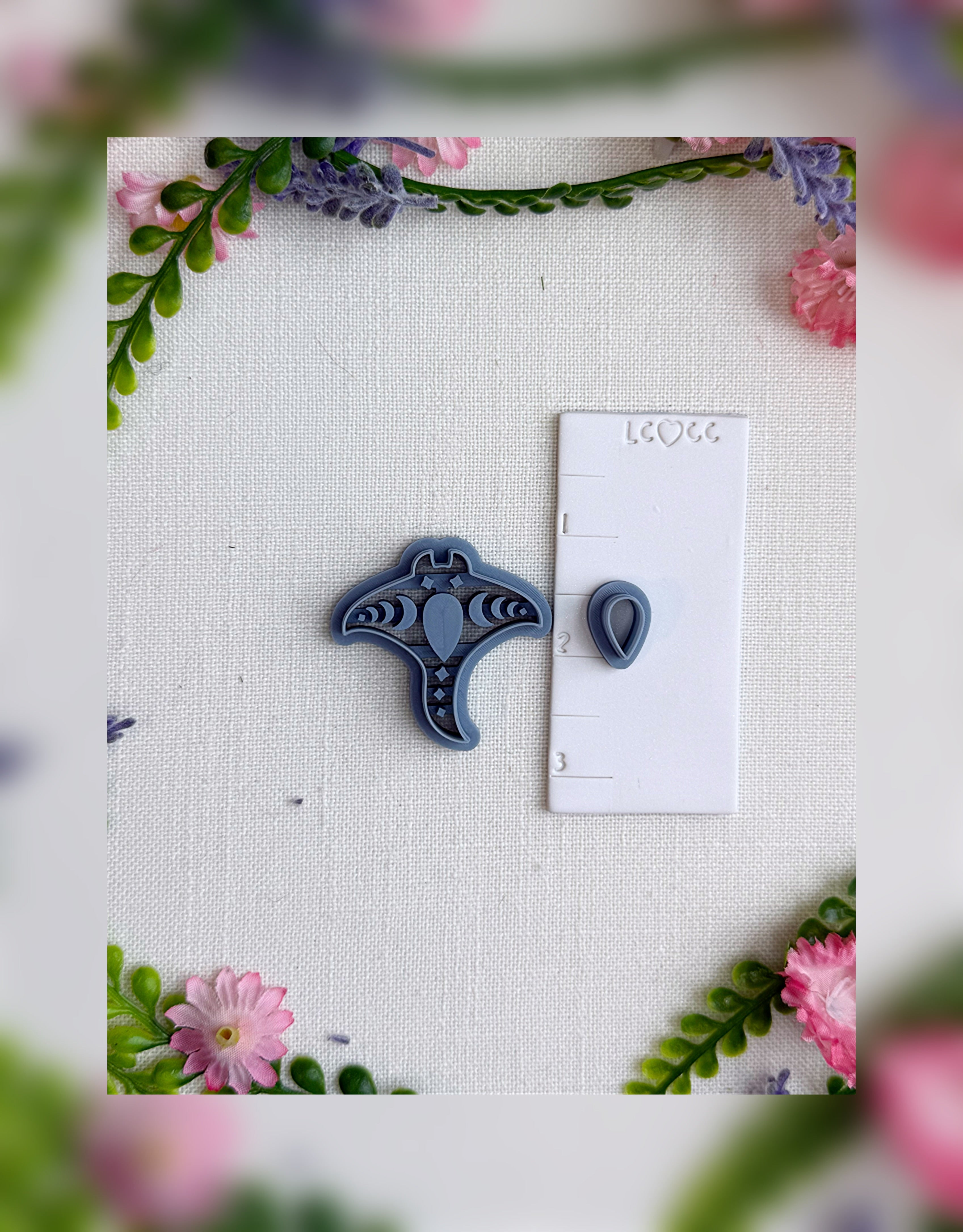 Celestial Tide Manta Ray Clay Cutter – Polymer Clay Tool