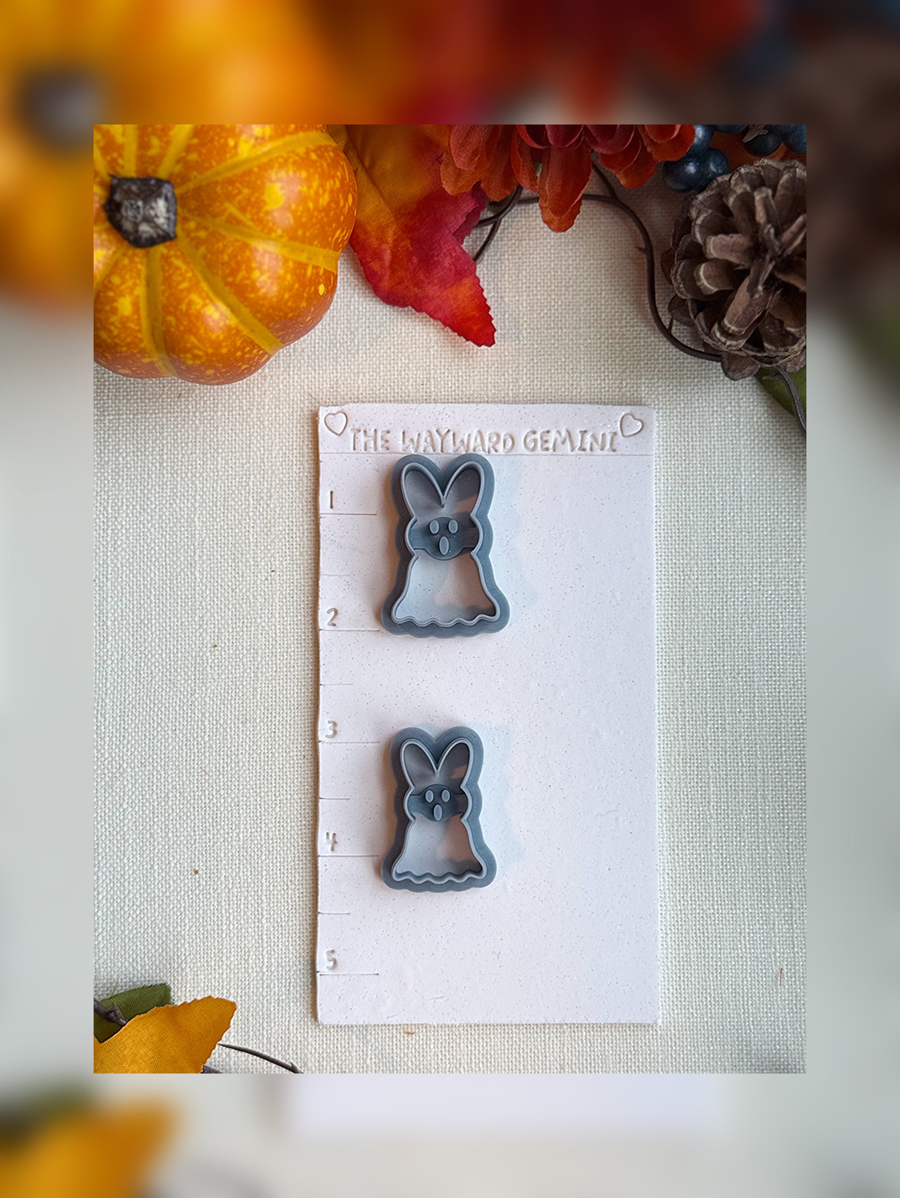 👻 Little Boo Peep Clay Cutter – Polymer Clay Tool for Halloween