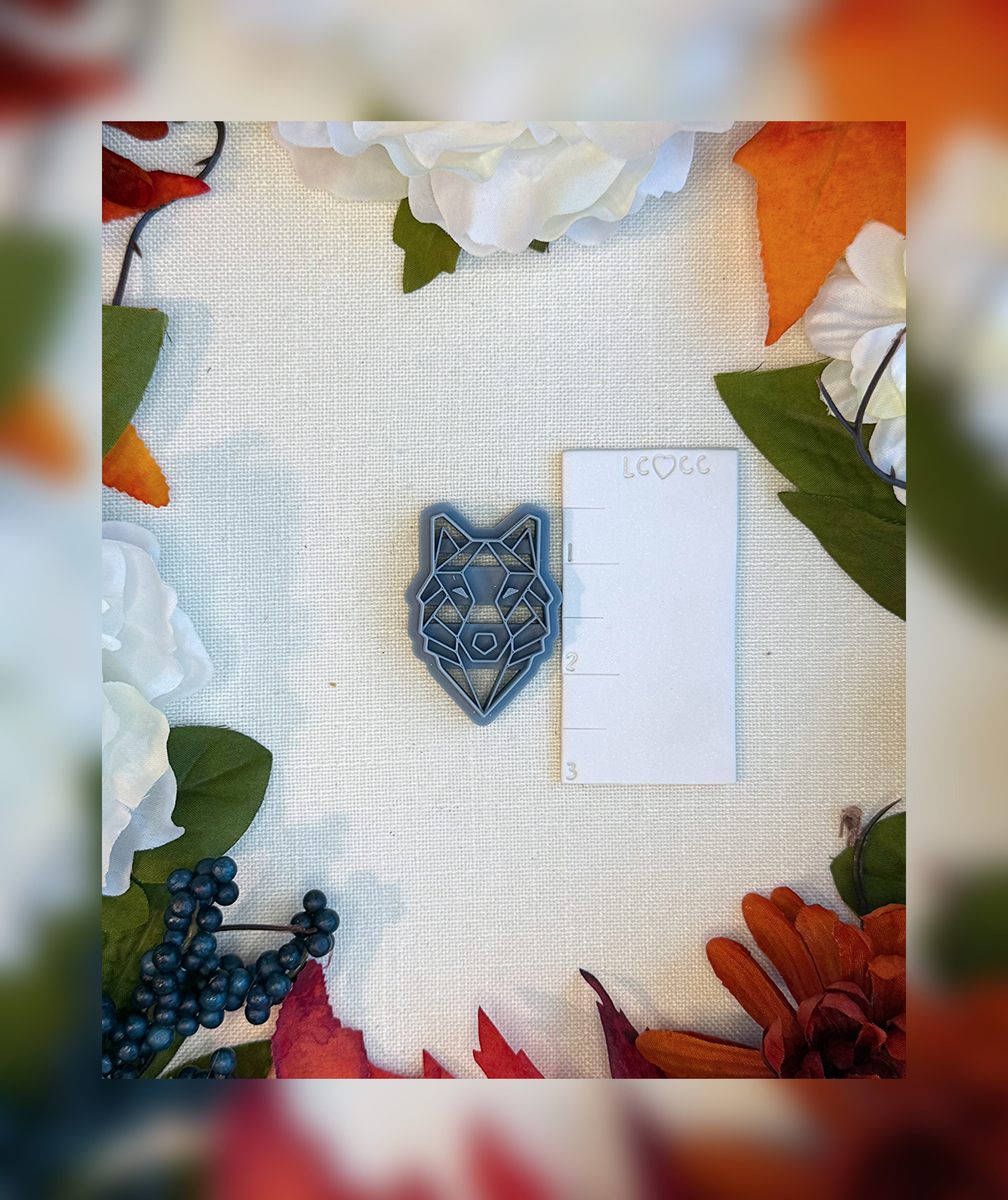 Howlmark Clay Cutter – Polymer Clay Tool