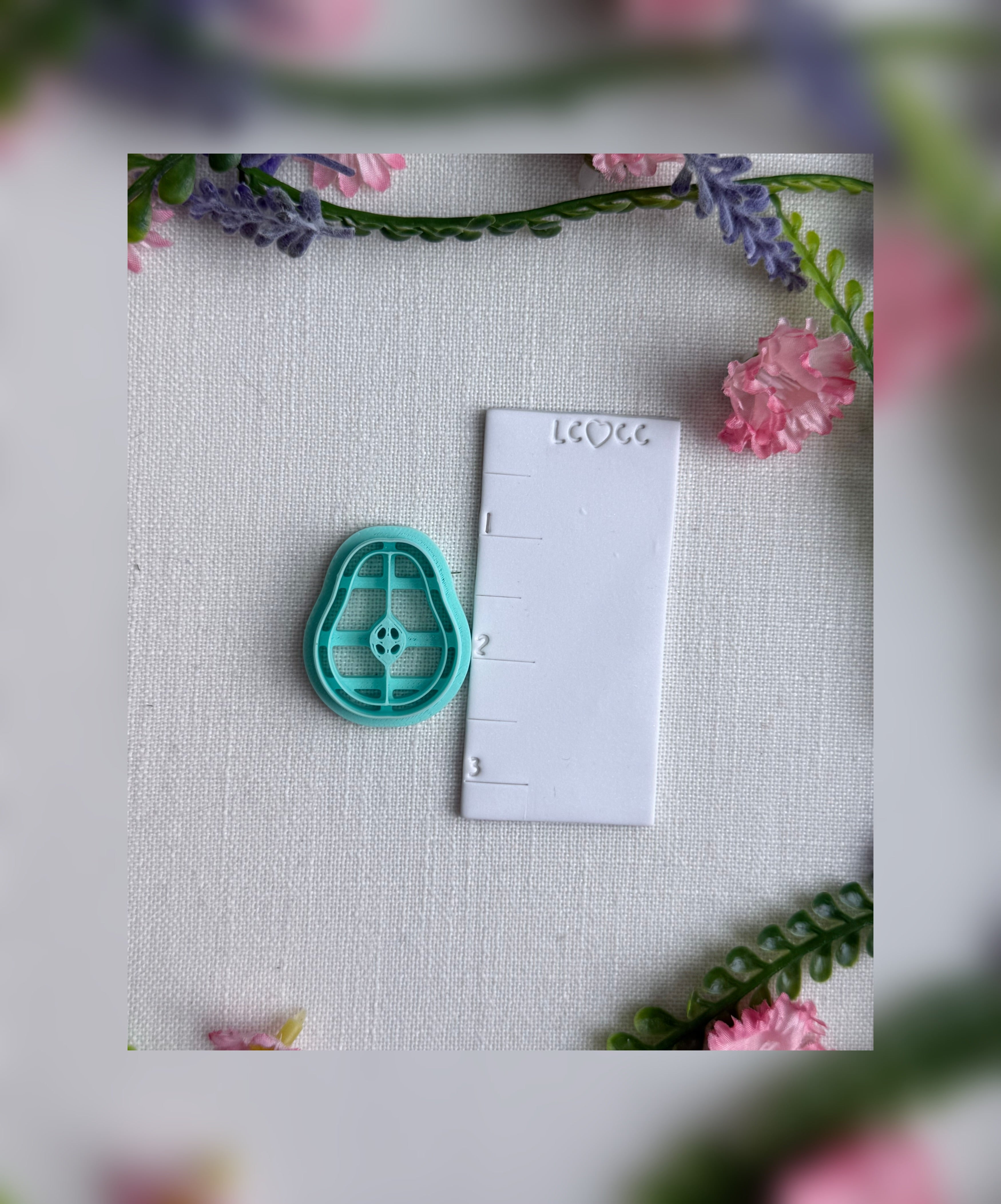 Blushing Bartlett Clay Cutter – Polymer Clay Tool