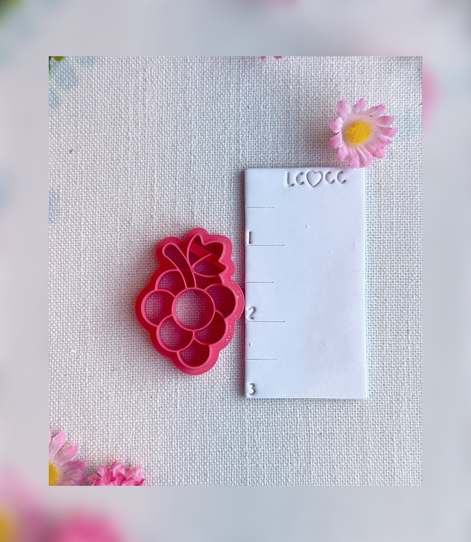 Twisted Grapes Clay Cutter – Polymer Clay Tool