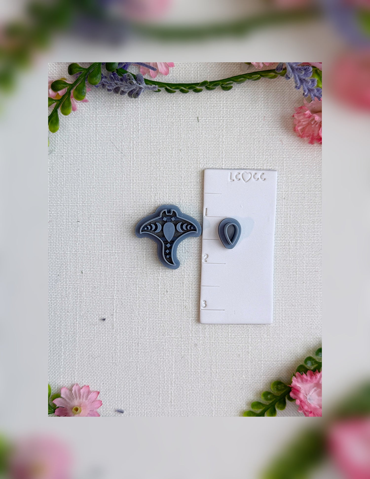 Celestial Tide Manta Ray Clay Cutter – Polymer Clay Tool