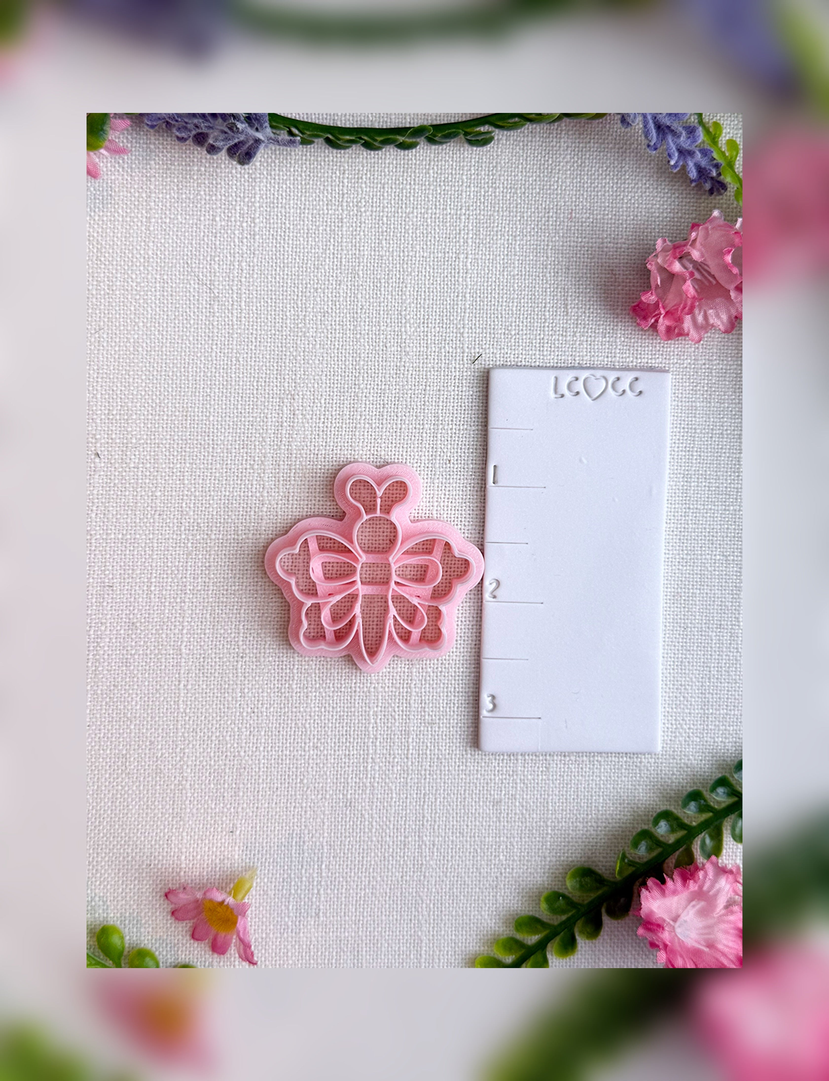 Whimsy Wing Clay Cutter – Polymer Clay Tool
