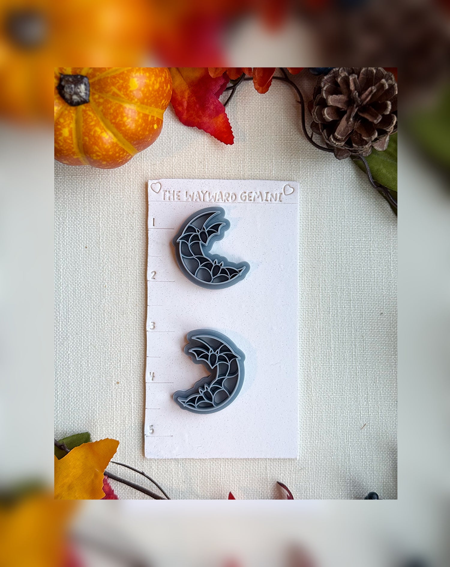 🌙 Moonlit Wings Clay Cutter – Polymer Clay Tool for Halloween
