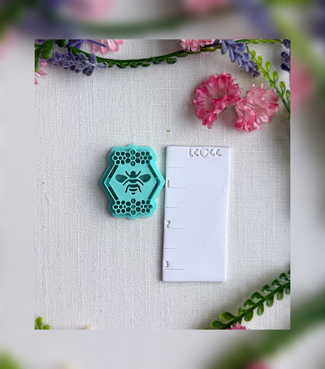 🍯Honeycomb Bee Bloom Clay Cutter – Polymer Clay Tool