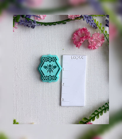 🍯Honeycomb Bee Bloom Clay Cutter – Polymer Clay Tool