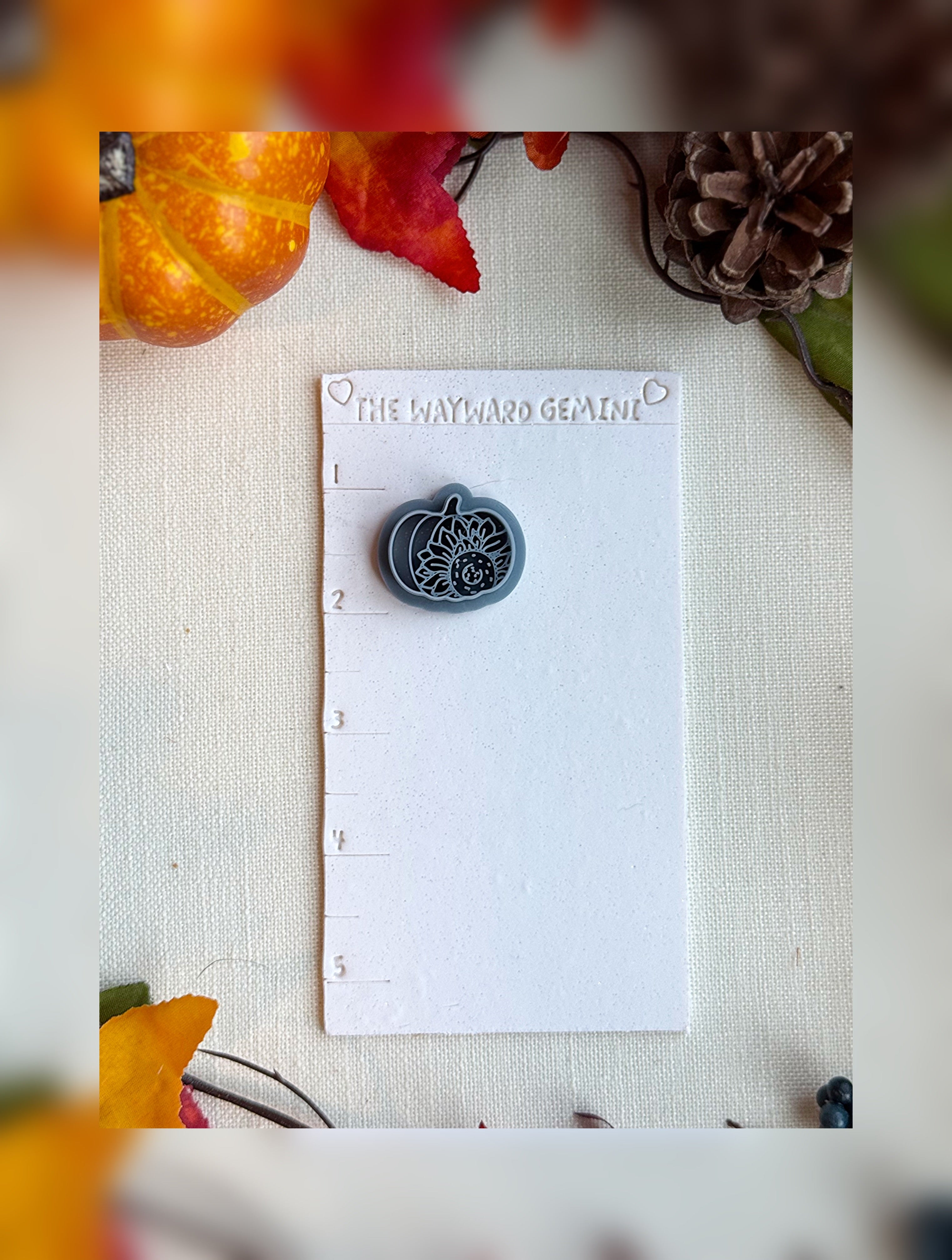🌻 Harvest Bloom Clay Cutter – Polymer Clay Tool