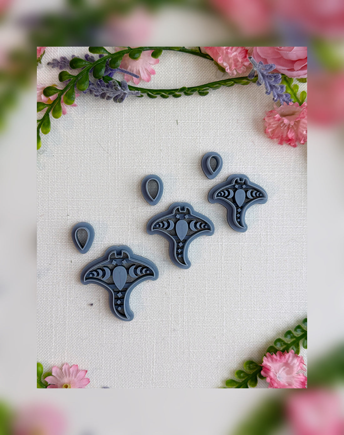 Celestial Tide Manta Ray Clay Cutter – Polymer Clay Tool