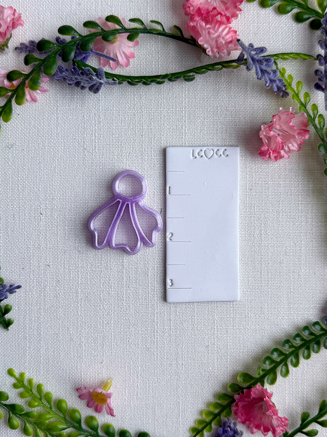 🌙Moonbell Petal Clay Cutter – Polymer Clay Tool