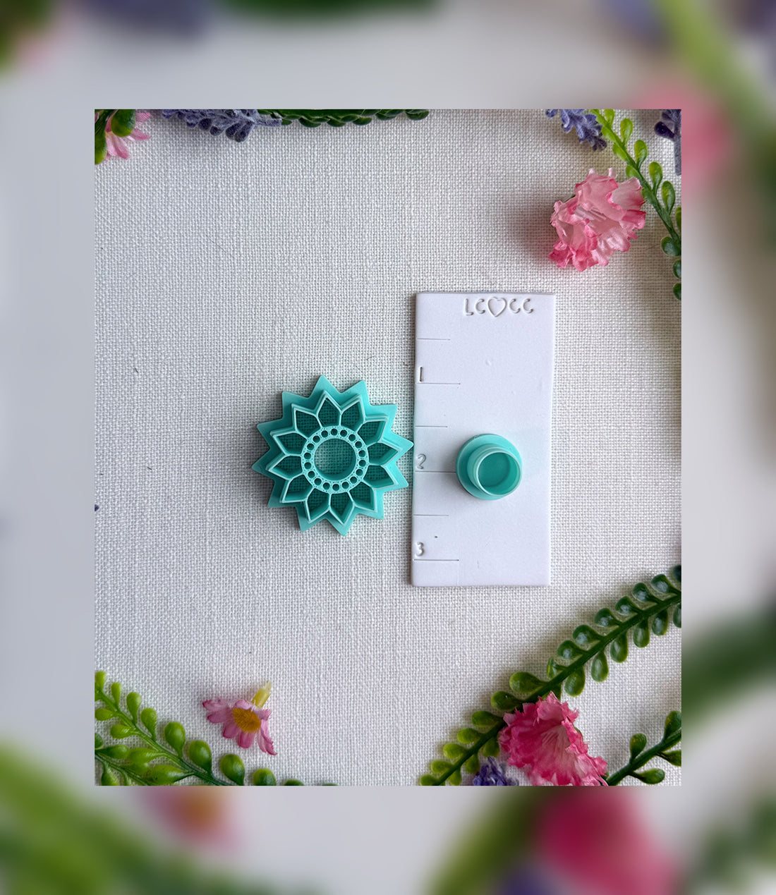 ☀️Sunspire Bloom Clay Cutter – Polymer Clay Tool