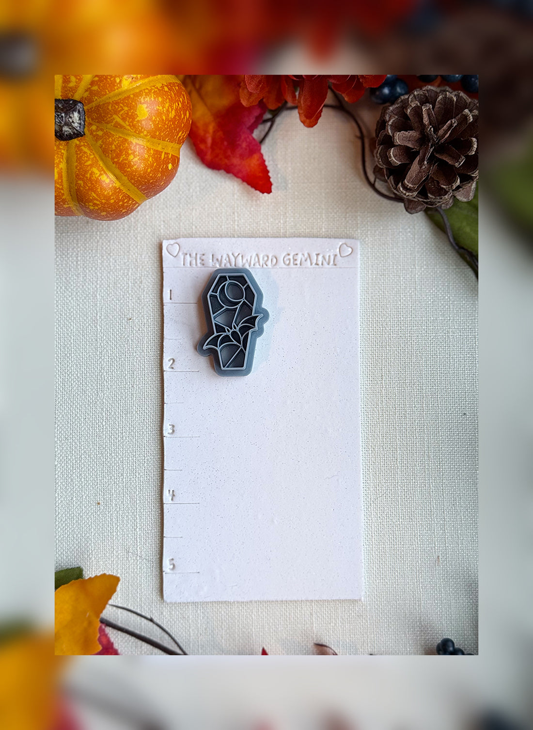 🌙 Moonrise Mausoleum Clay Cutter – Polymer Clay Tool for Halloween