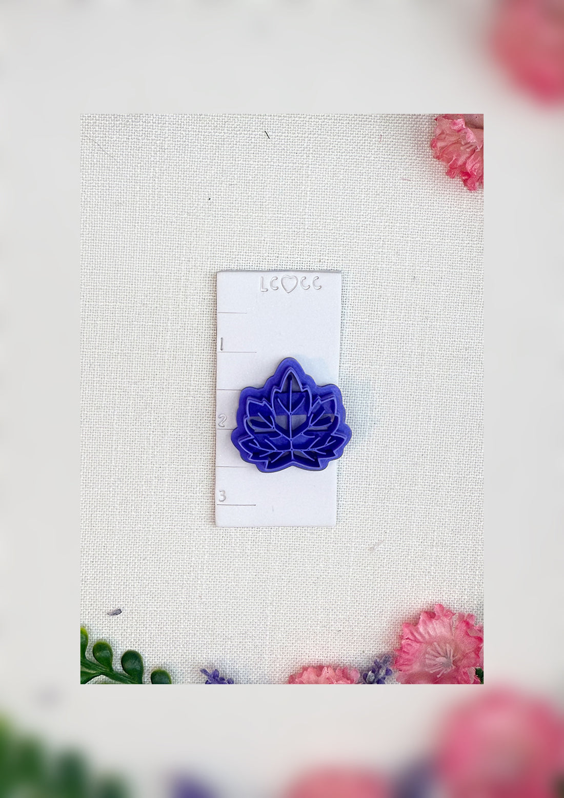 Autumn Ember Leaf Clay Cutter – Polymer Clay Tool