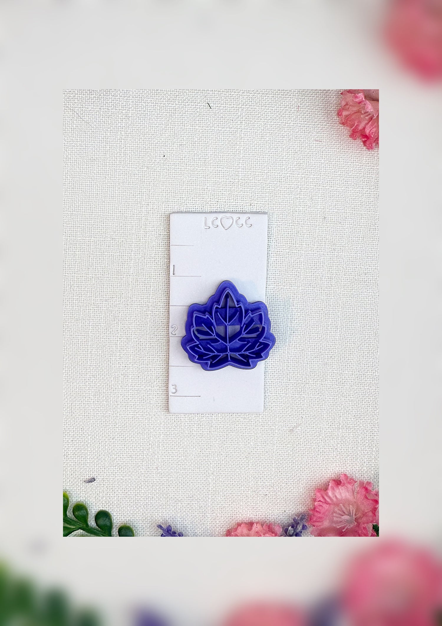 Autumn Ember Leaf Clay Cutter – Polymer Clay Tool