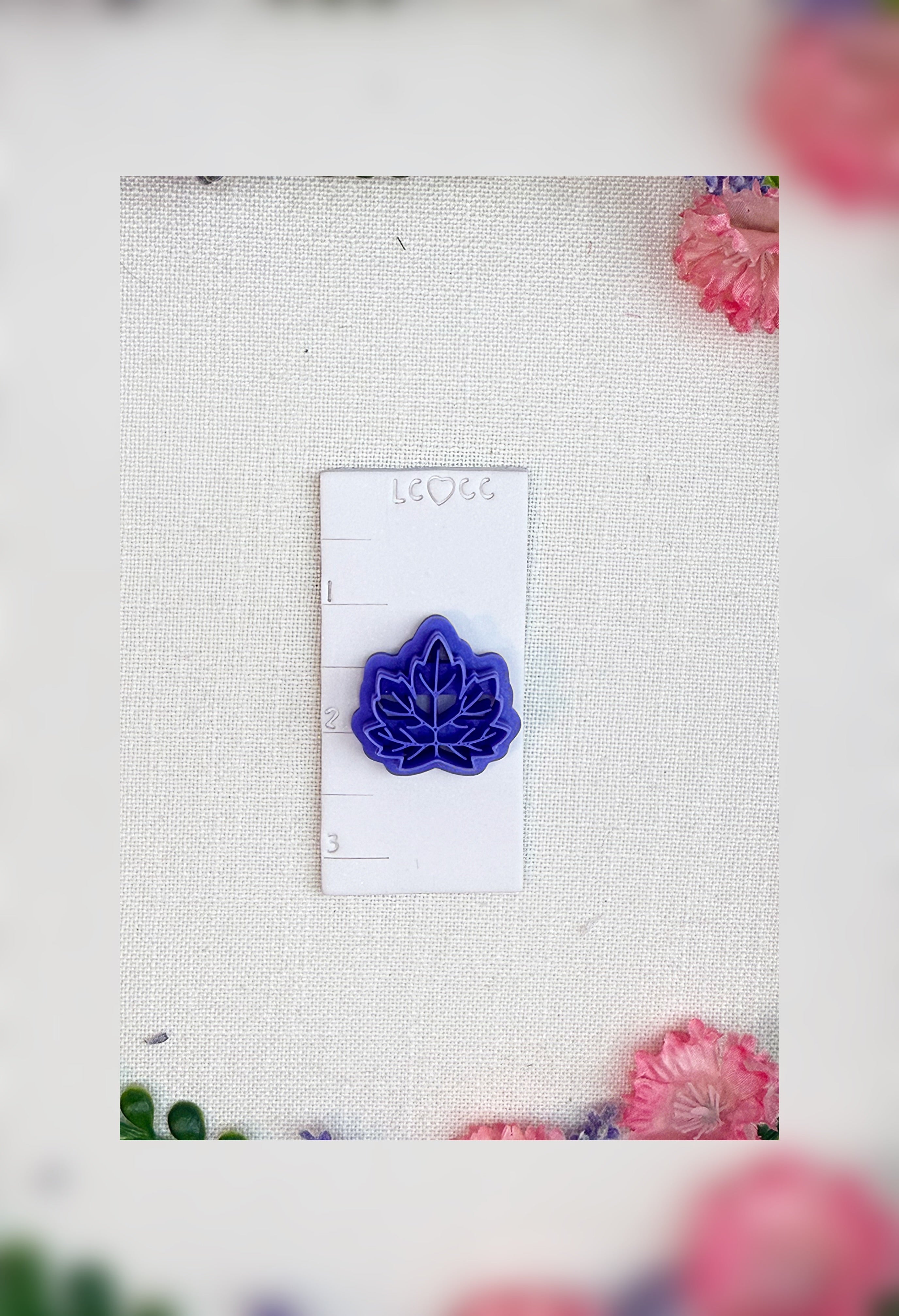 Autumn Ember Leaf Clay Cutter – Polymer Clay Tool