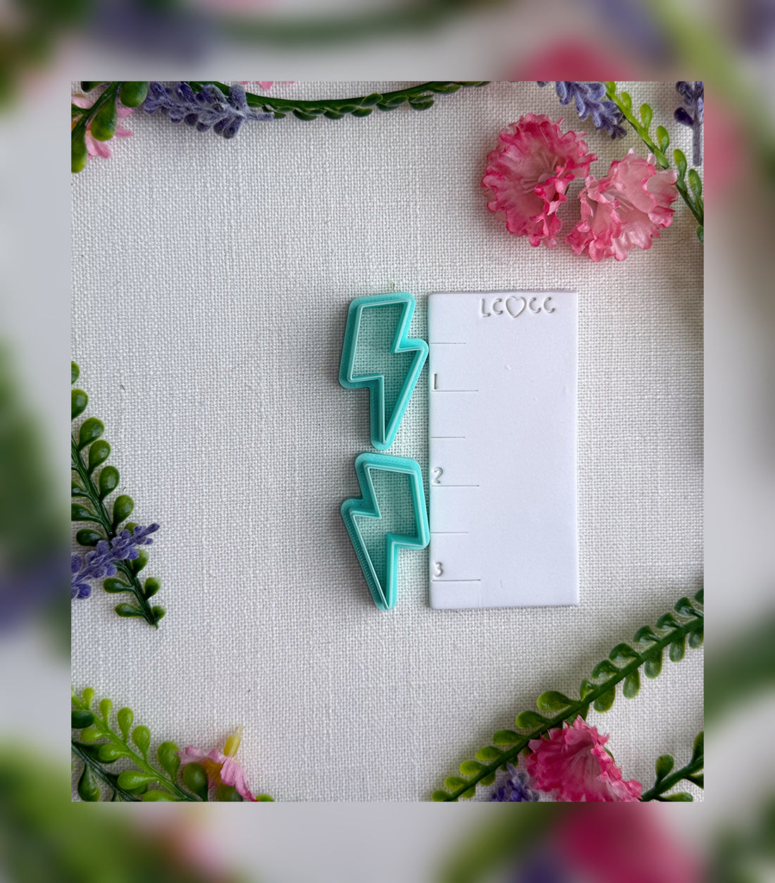 ⚡ Bolt From the Blue – Polymer Clay Tool