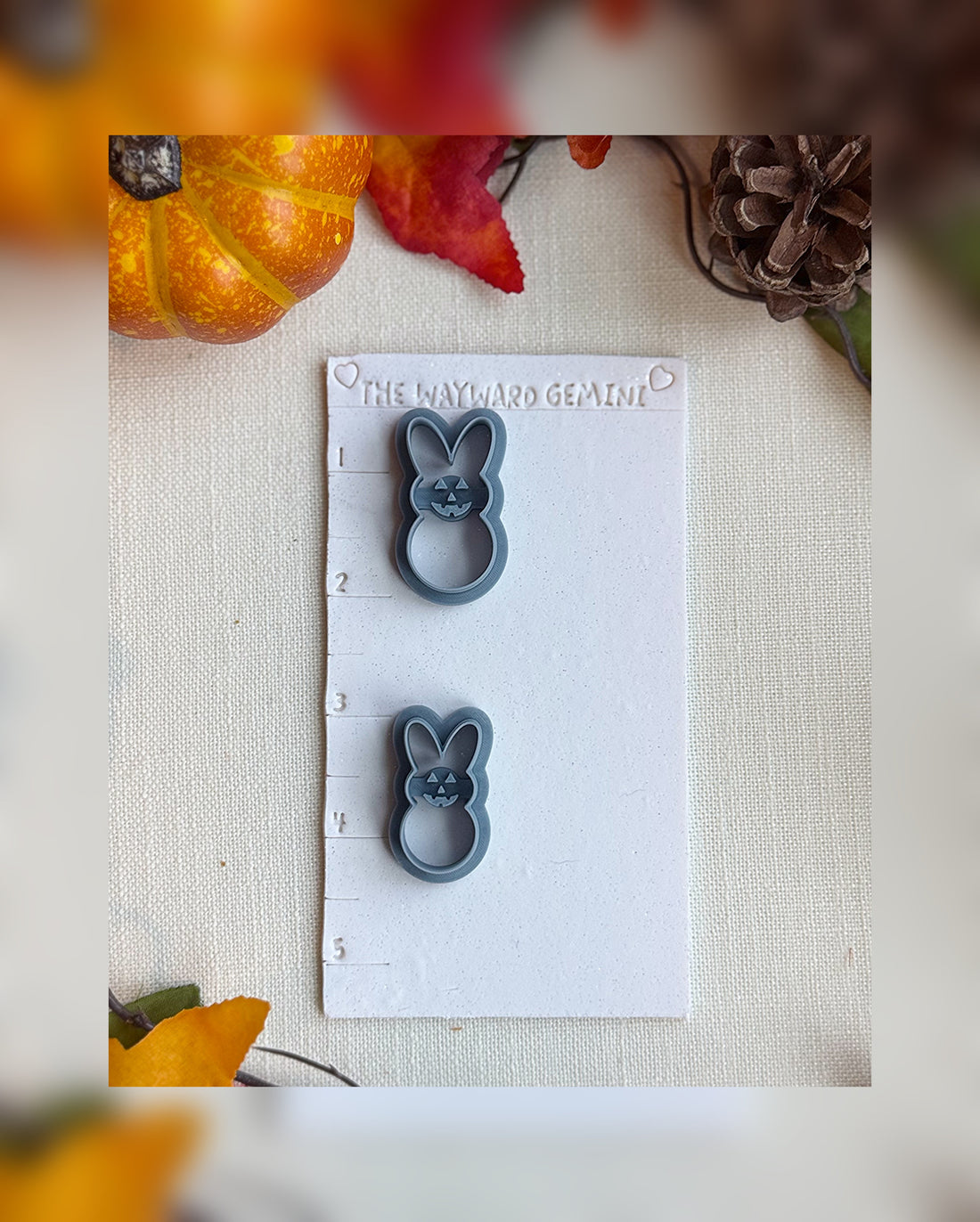 🎃 Jack-a-Peep Clay Cutter – Polymer Clay Tool for Halloween