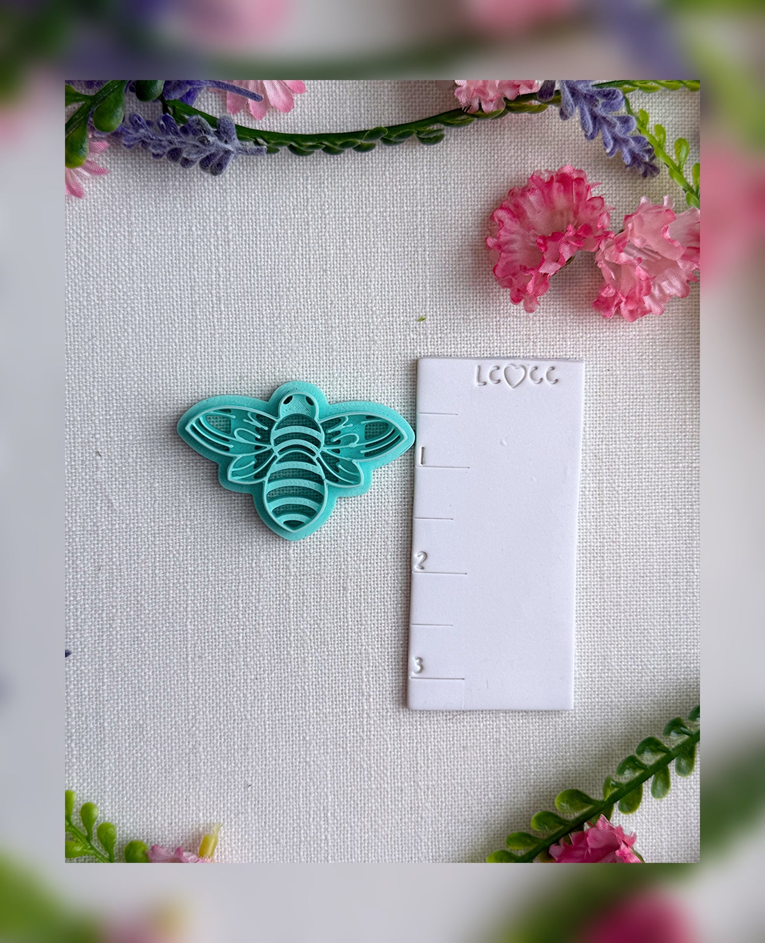 🐝Honeywhirl Bee Clay Cutter – Polymer Clay Tool