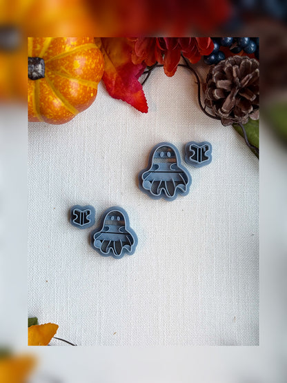 📚 Boo-kworm Clay Cutter Set – Polymer Clay Tools for Halloween  (2 Sizes + Layering Piece)